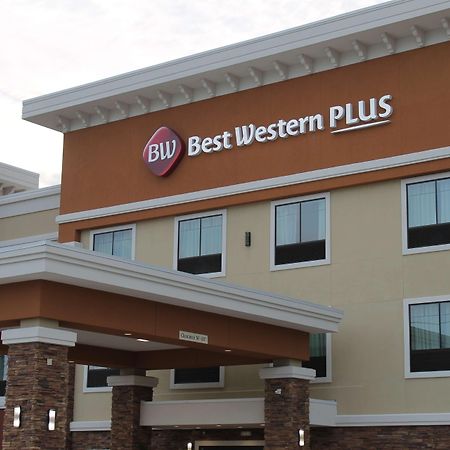 Best Western Plus Spring Inn & Suites Экстерьер фото